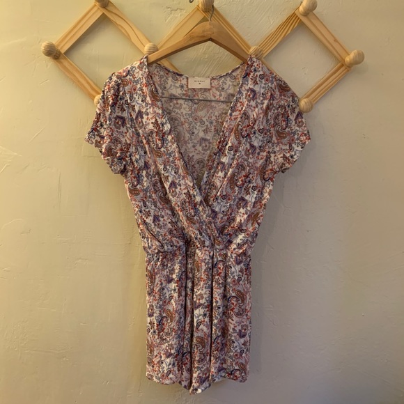 Everly Other - Every floral romper